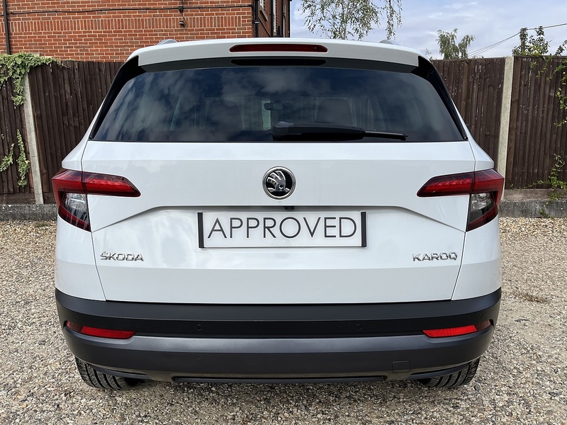 Skoda Karoq TSI SE L - U459