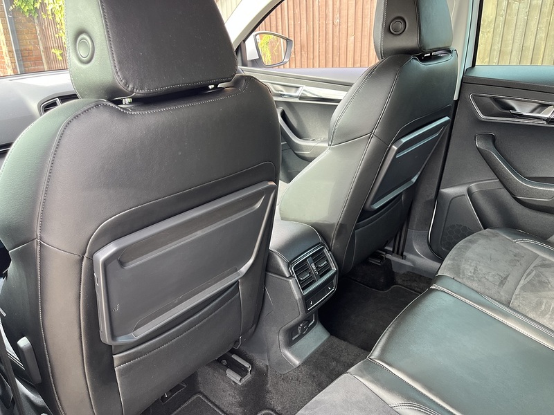 Skoda Karoq TSI SE L - U459