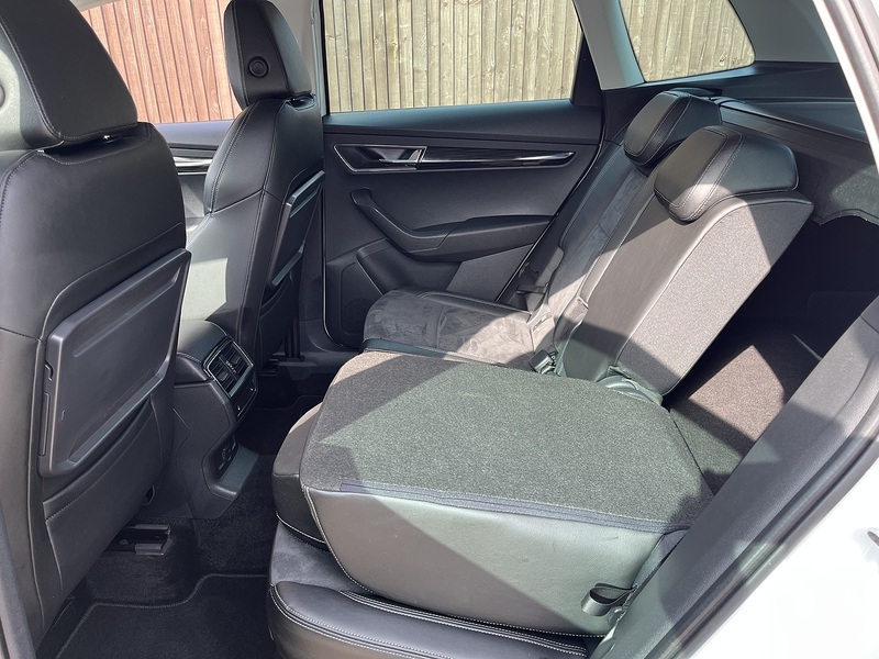Skoda Karoq TSI SE L - U459