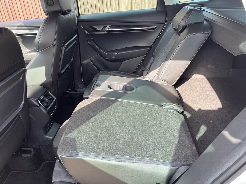 Skoda Karoq TSI SE L - U459