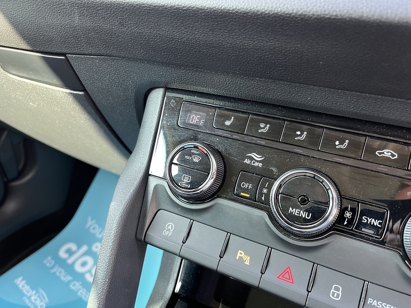Skoda Karoq TSI SE L - U459