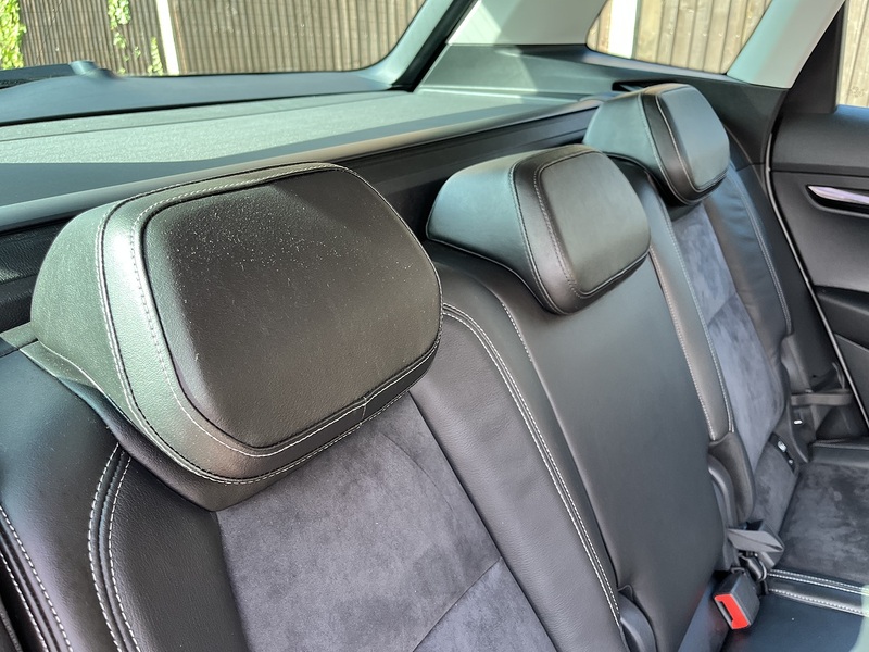 Skoda Karoq TSI SE L - U459