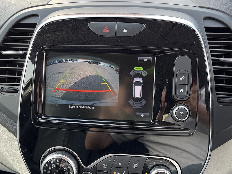 Renault Captur TCe ENERGY Signature X Nav - U461