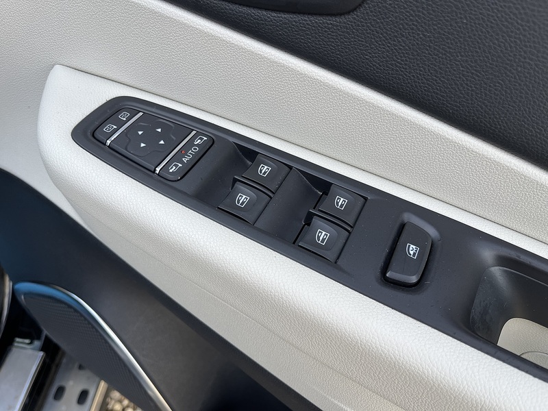 Renault Captur TCe ENERGY Signature X Nav - U461