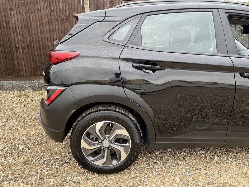 Hyundai KONA h-GDi SE Connect - U462