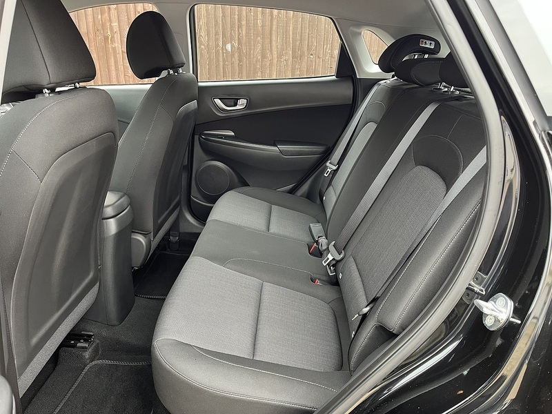 Hyundai KONA h-GDi SE Connect - U462