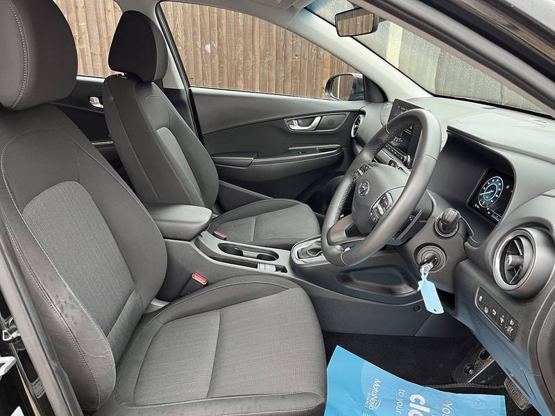 Hyundai KONA h-GDi SE Connect - U462