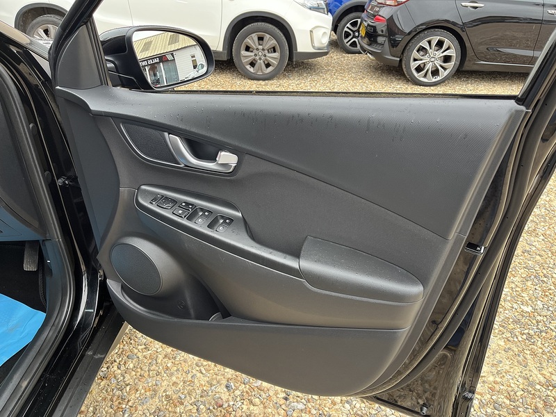Hyundai KONA h-GDi SE Connect - U462