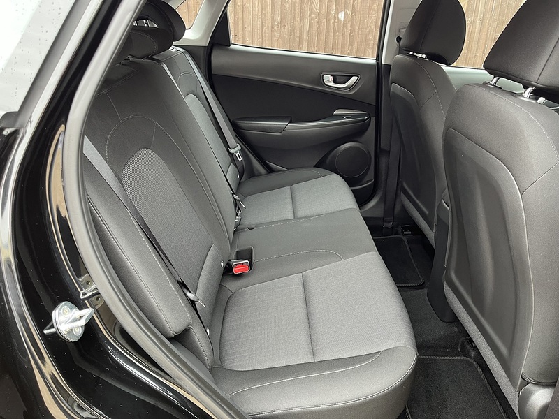 Hyundai KONA h-GDi SE Connect - U462