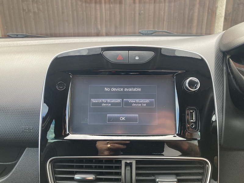 Renault Clio TCe Iconic - U463