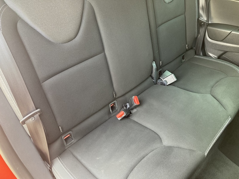 Renault Clio TCe Iconic - U463