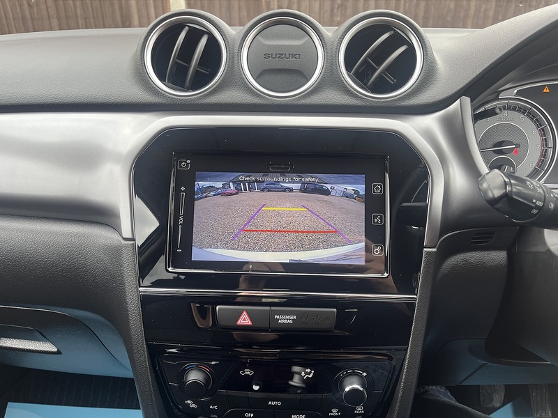 Suzuki Vitara Boosterjet MHEV SZ-T - U467