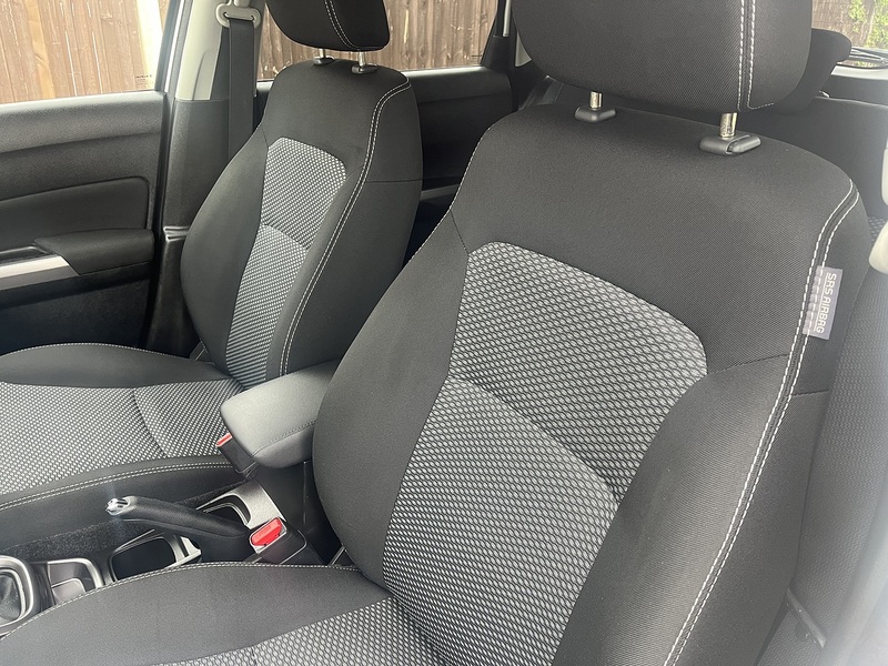 Suzuki Vitara Boosterjet MHEV SZ-T - U467