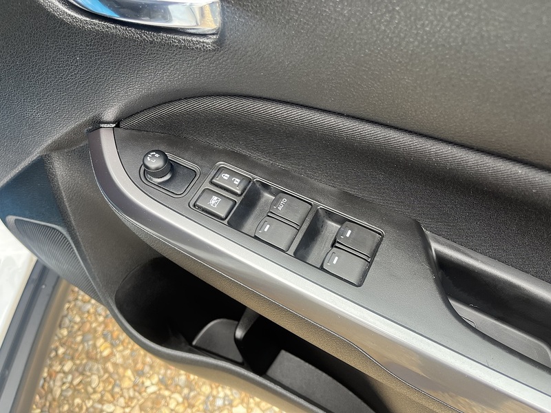 Suzuki Vitara Boosterjet MHEV SZ-T - U467