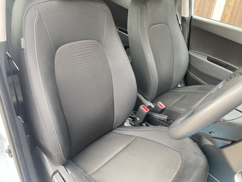 Hyundai i10 SE - U469