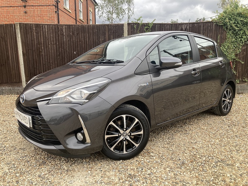 Toyota Yaris VVT-h Icon Tech - U471