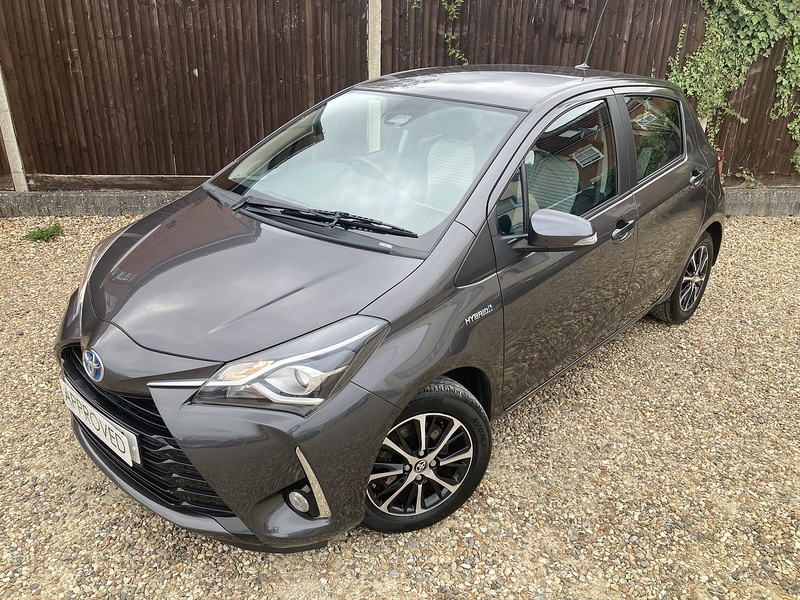 Toyota Yaris VVT-h Icon Tech - U471