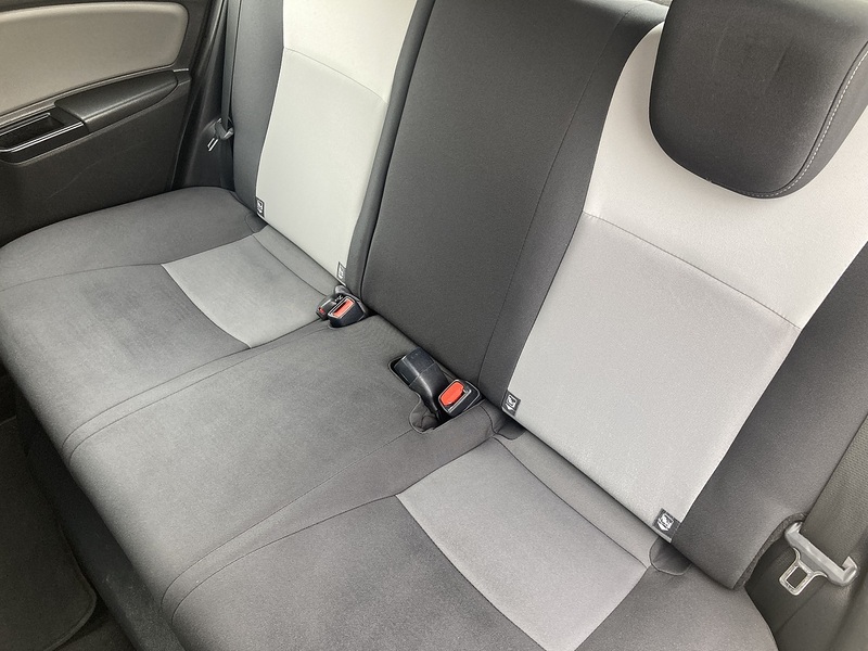 Toyota Yaris VVT-h Icon Tech - U471