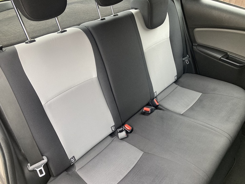 Toyota Yaris VVT-h Icon Tech - U471