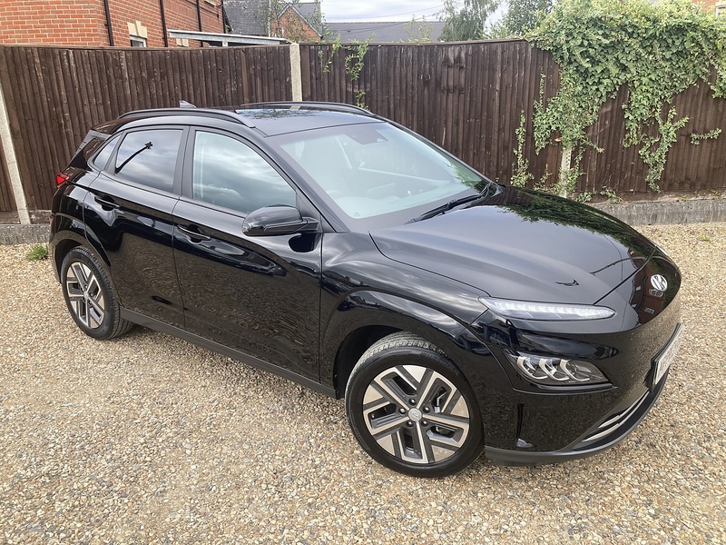 Hyundai KONA Premium - U473