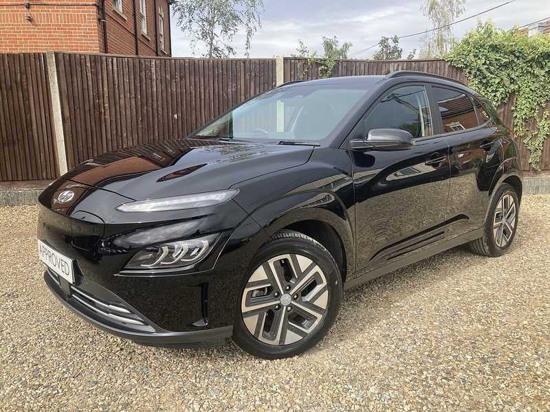 Hyundai KONA Premium - U473