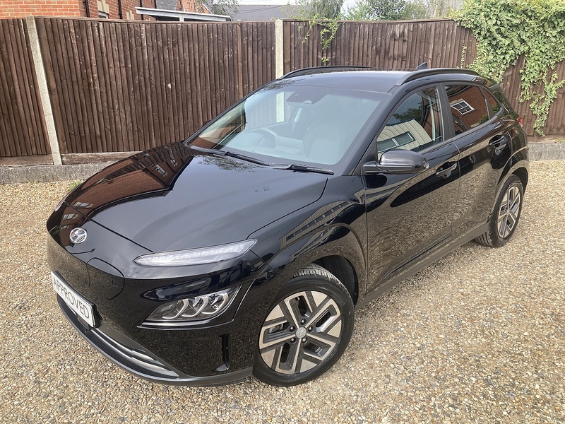Hyundai KONA Premium - U473