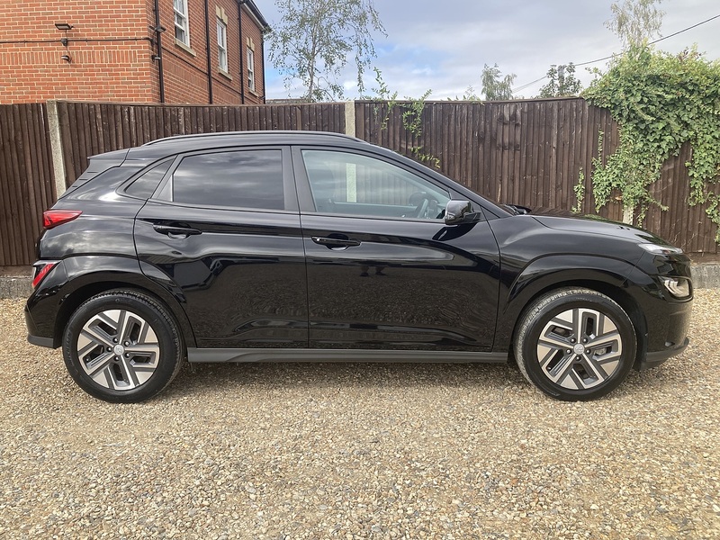 Hyundai KONA Premium - U473