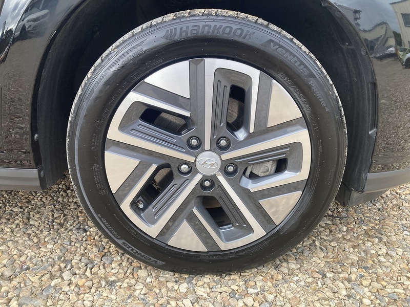 Hyundai KONA Premium - U473