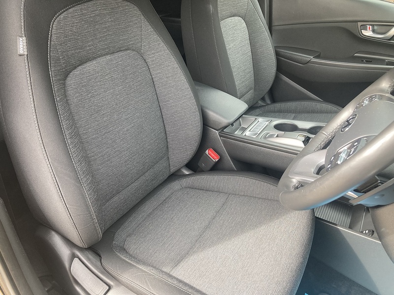 Hyundai KONA Premium - U473