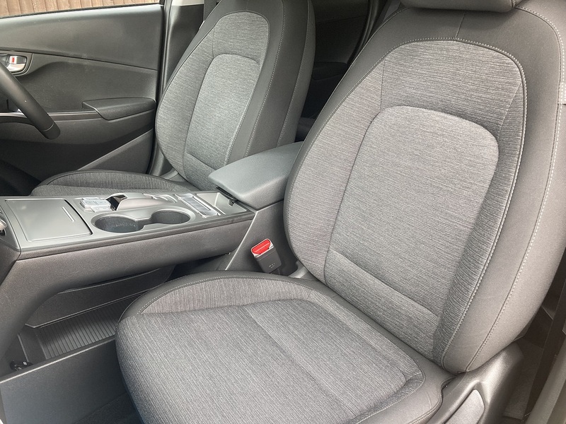 Hyundai KONA Premium - U473