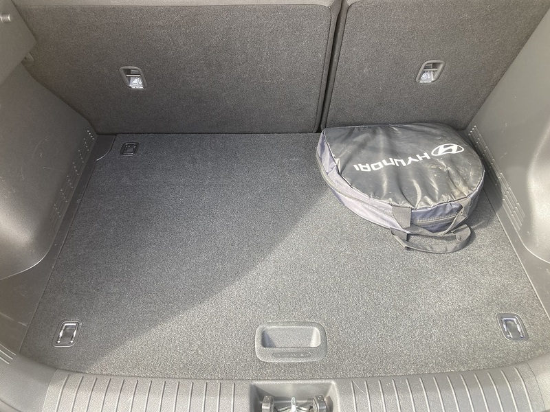 Hyundai KONA Premium - U473