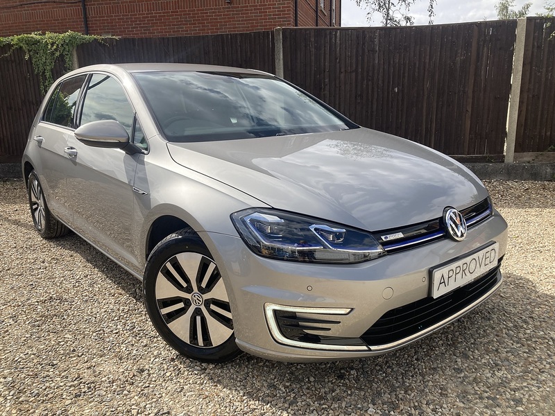 Volkswagen e-Golf e-Golf - U474