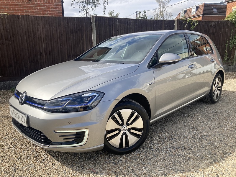Volkswagen e-Golf e-Golf - U474