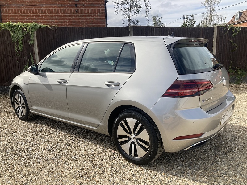 Volkswagen e-Golf e-Golf - U474