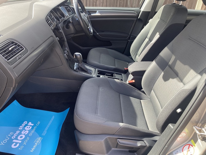 Volkswagen e-Golf e-Golf - U474