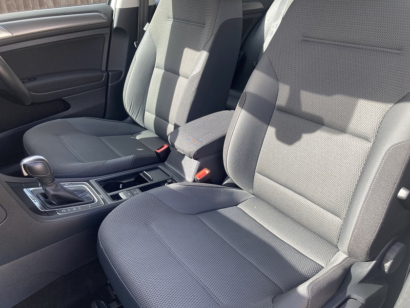 Volkswagen e-Golf e-Golf - U474