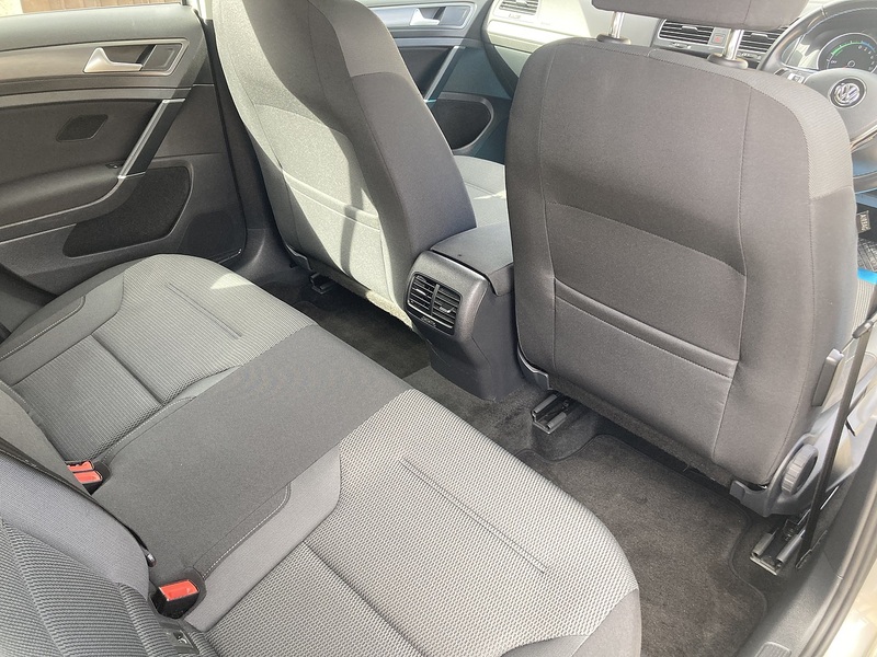 Volkswagen e-Golf e-Golf - U474
