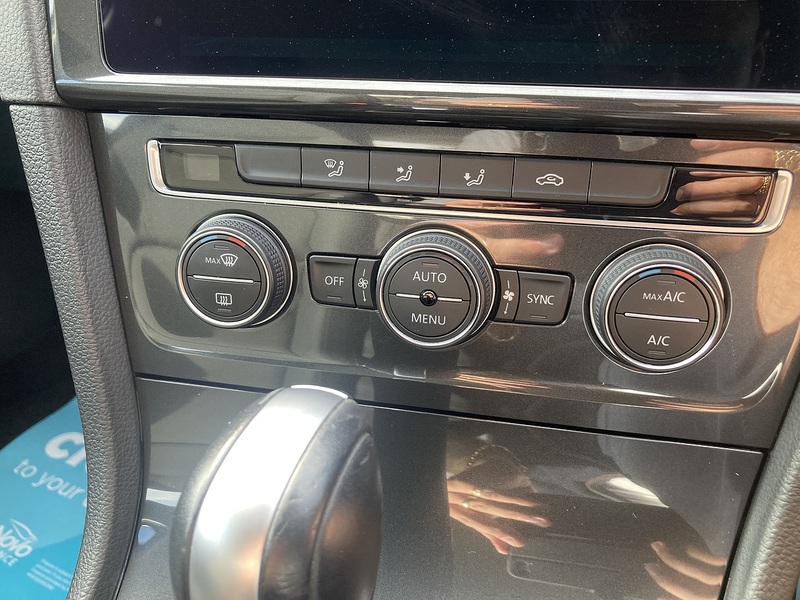 Volkswagen e-Golf e-Golf - U474