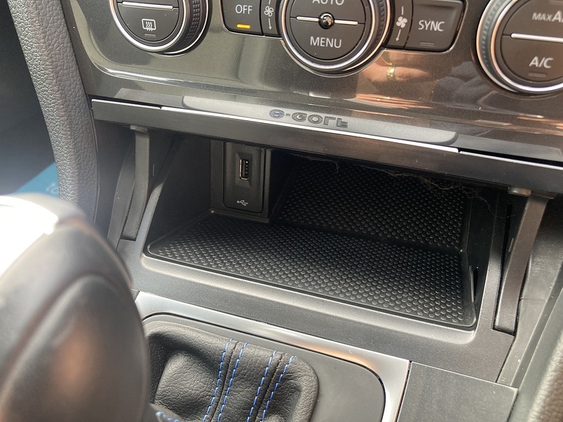 Volkswagen e-Golf e-Golf - U474