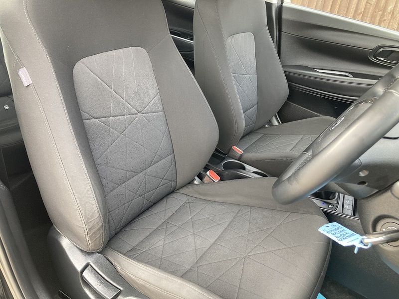 Hyundai BAYON T-GDi MHEV SE Connect - U481