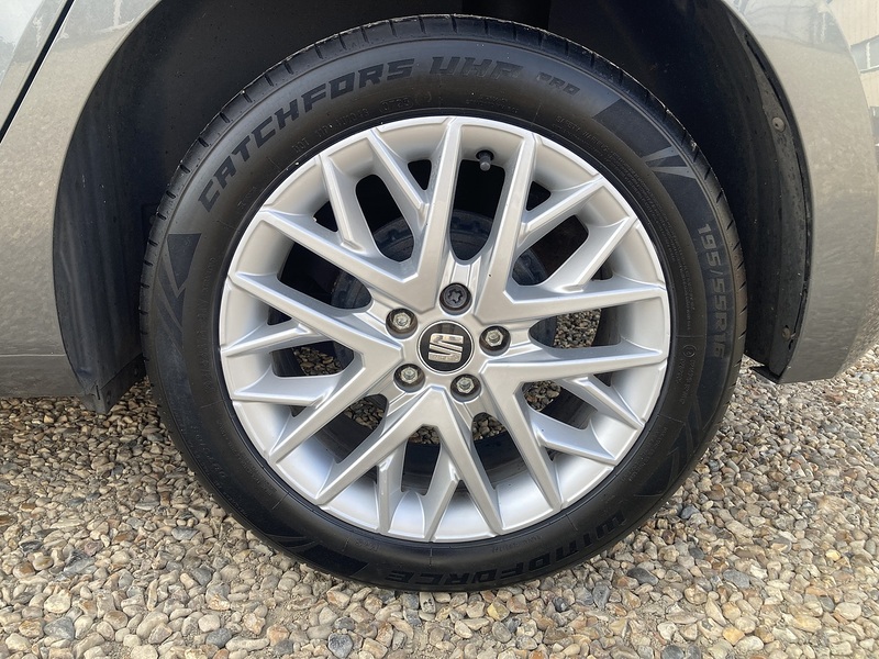 SEAT Ibiza MPI SE Technology - U484
