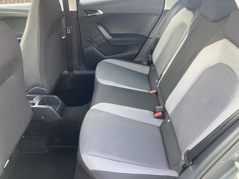 SEAT Ibiza MPI SE Technology - U484