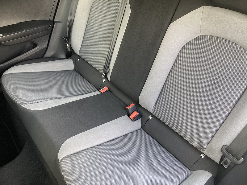 SEAT Ibiza MPI SE Technology - U484