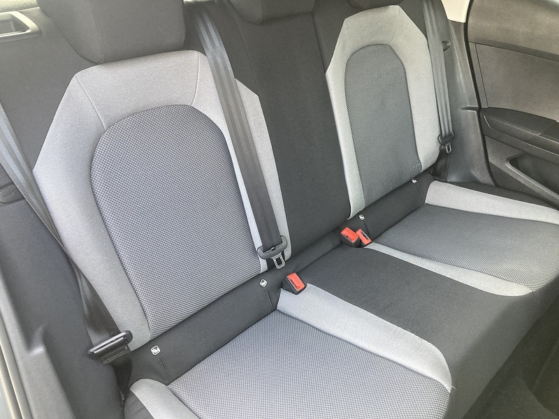 SEAT Ibiza MPI SE Technology - U484