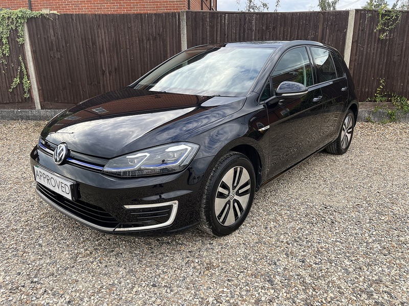 Volkswagen e-Golf e-Golf - U486