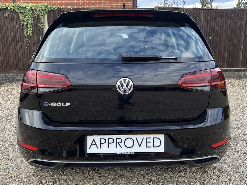 Volkswagen e-Golf e-Golf - U486