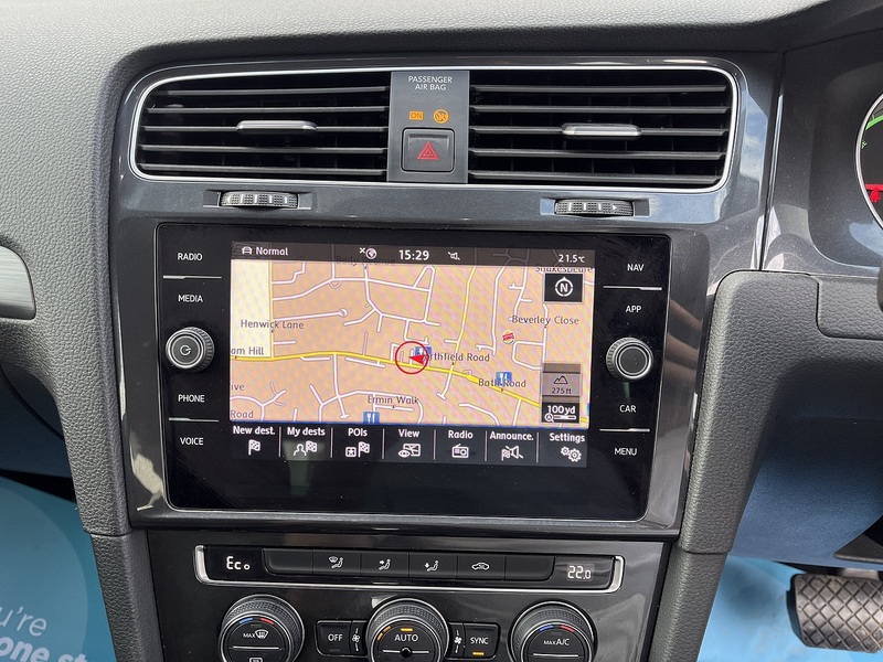 Volkswagen e-Golf e-Golf - U486