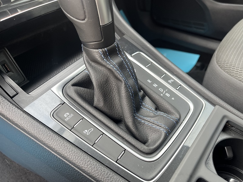 Volkswagen e-Golf e-Golf - U486