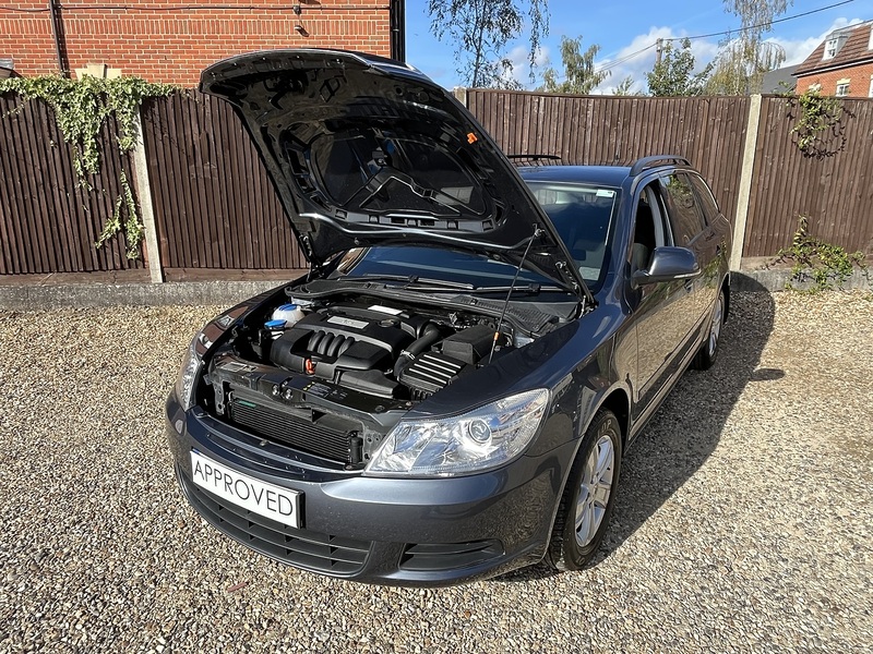 Skoda Octavia MPI SE - U487