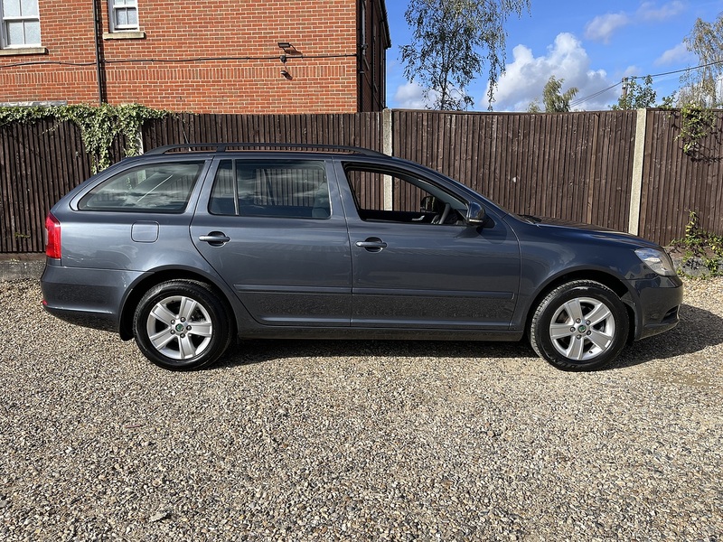 Skoda Octavia MPI SE - U487